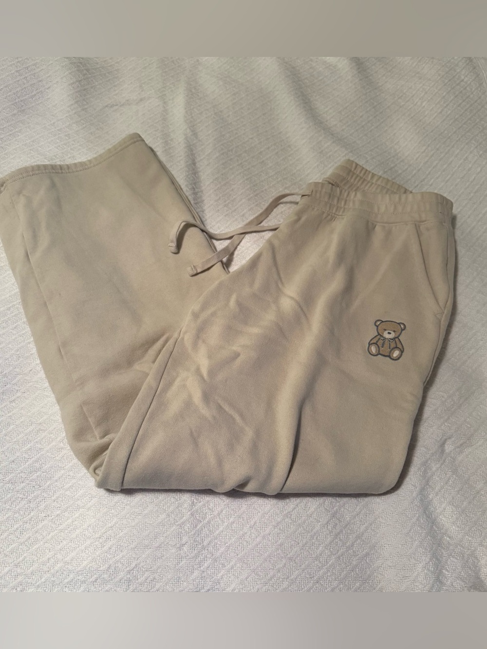 Hollister cream wide leg - Teddy Embroidered sweatpants